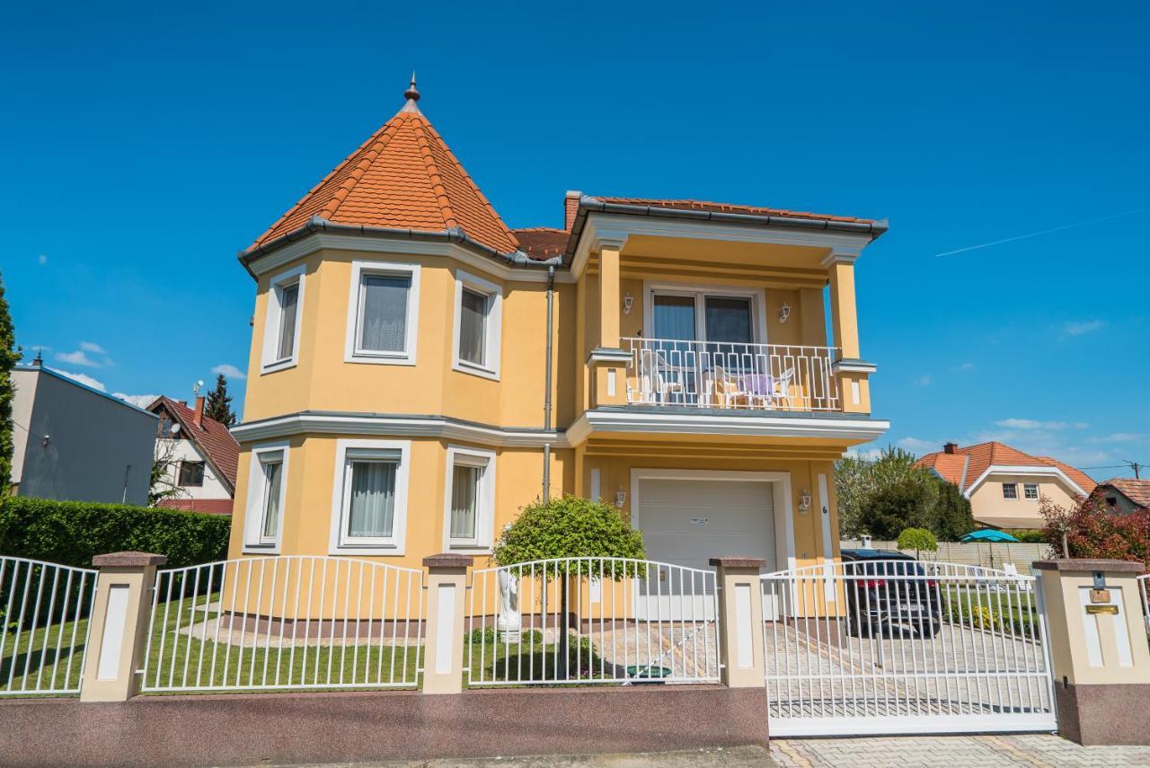 Korponyi Villa Siofok Bagian luar foto