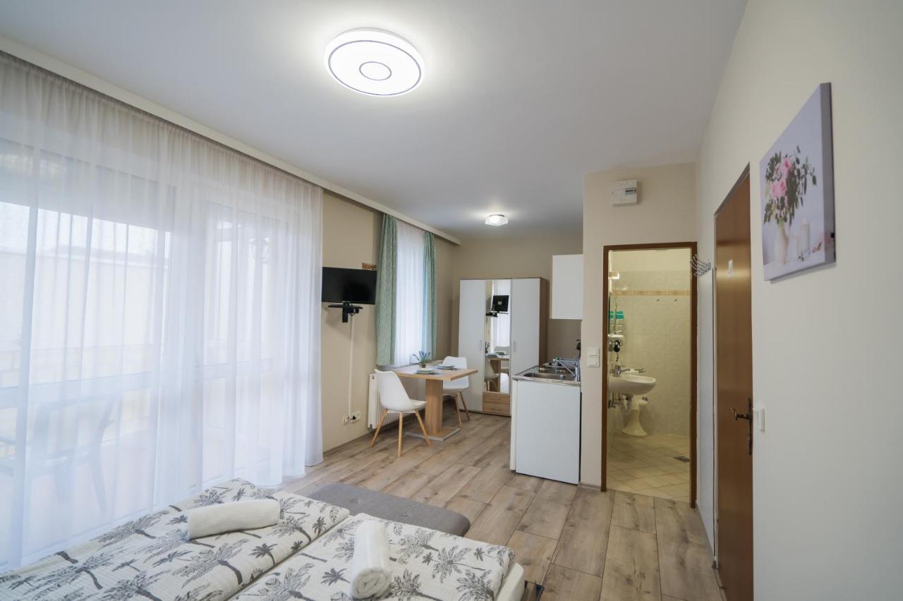 Korponyi Villa Siofok Bagian luar foto