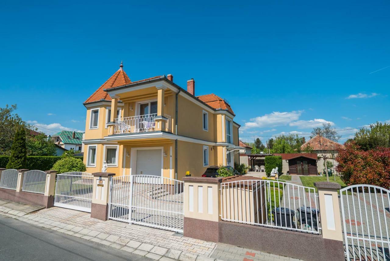 Korponyi Villa Siofok Bagian luar foto